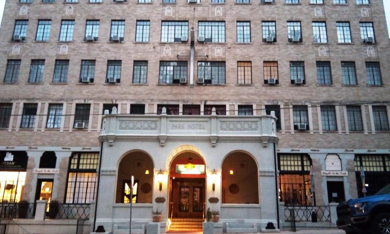 Park Hotel Hot Springs Εξωτερικό φωτογραφία